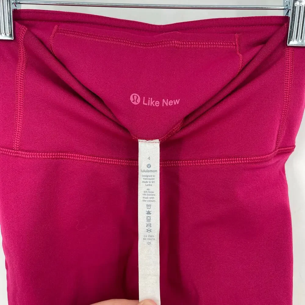 Lululemon Reveal Tight Interconnect 25.5